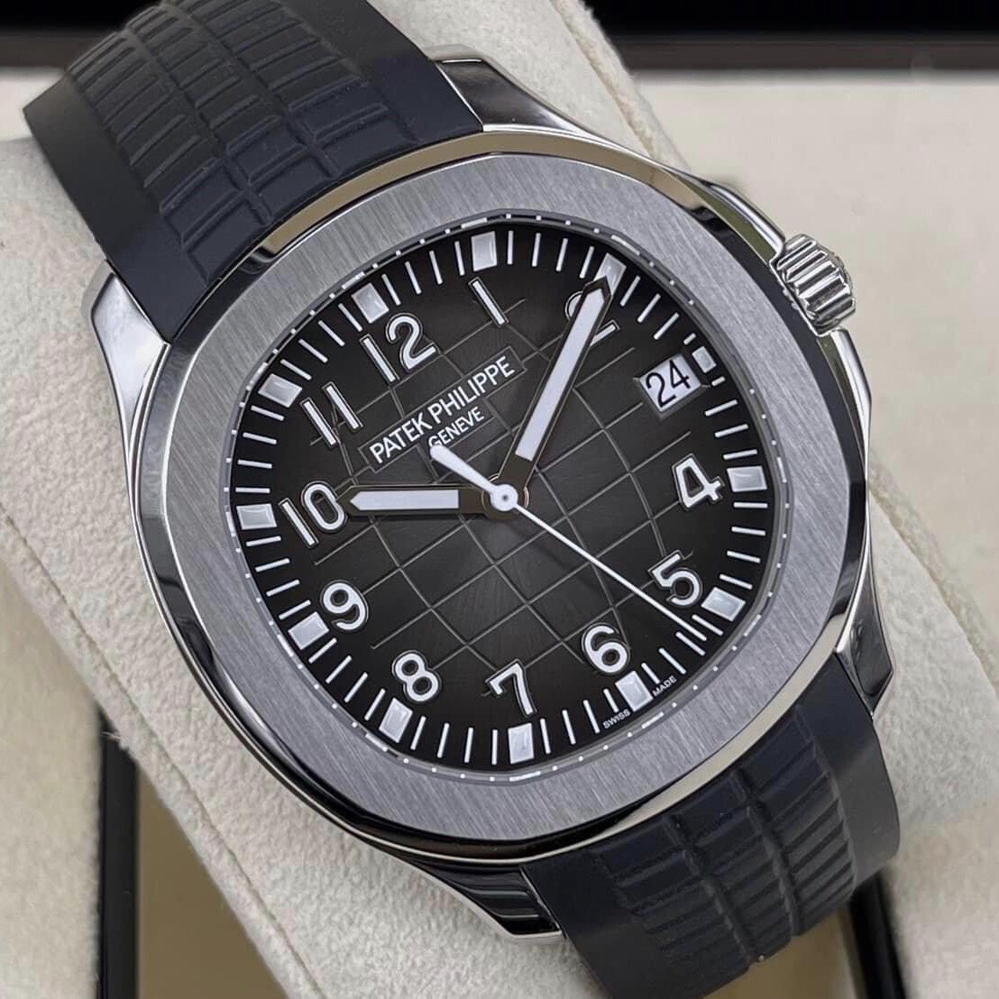 Patek Philippe 5167A-001