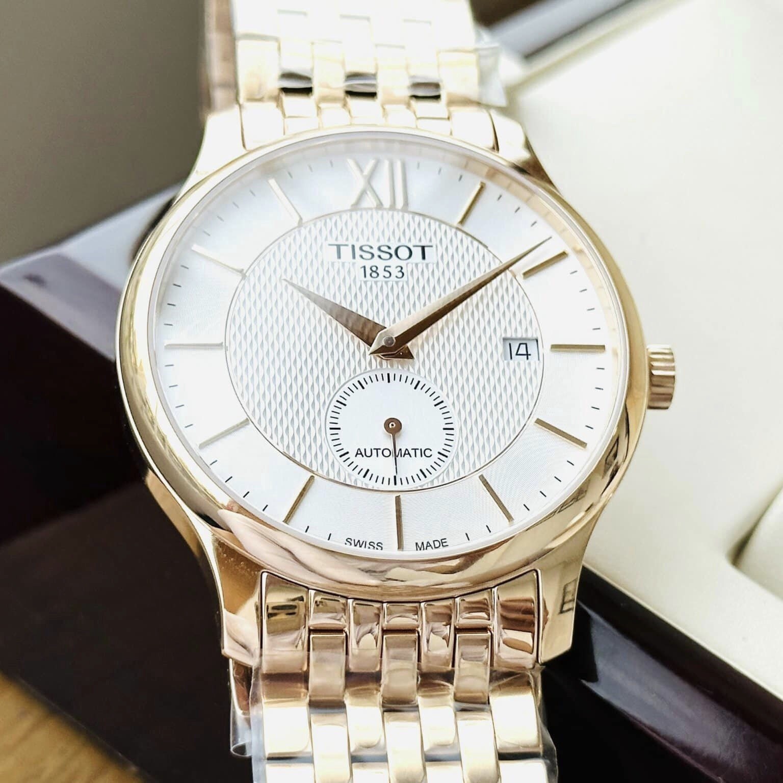 TISSOT T063.428.33.038.00