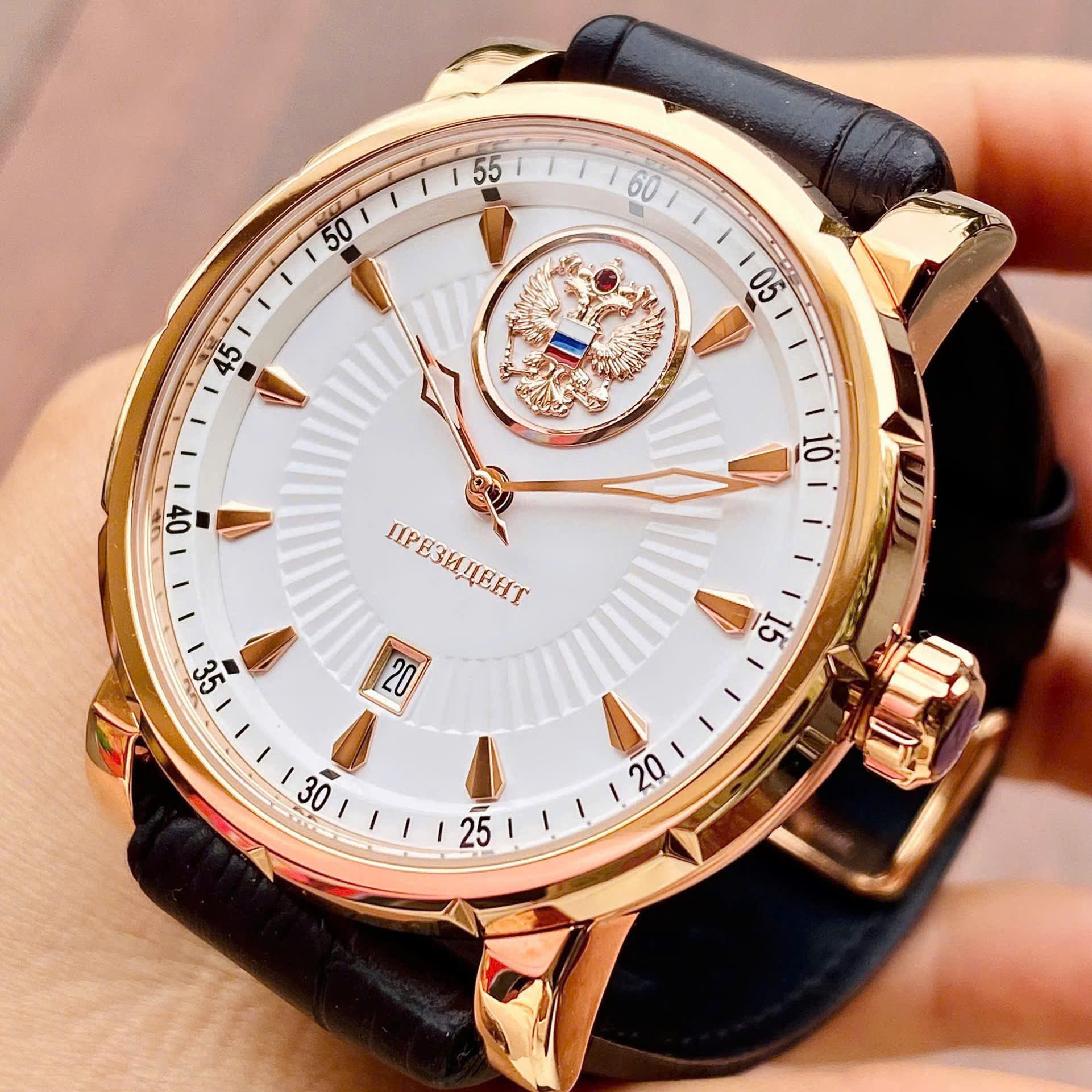 Poljot President 4949035 Carving