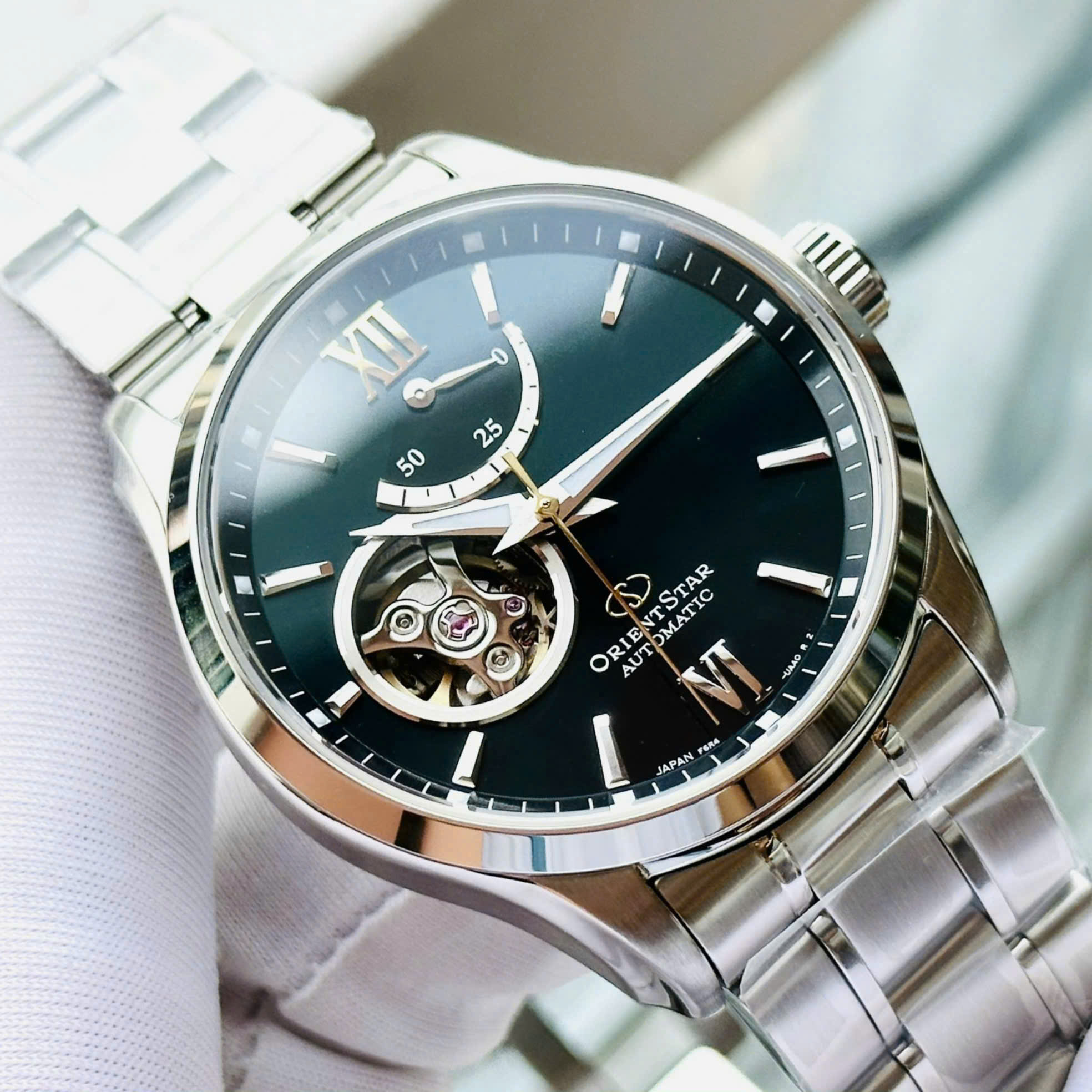 Orient Star Open heart Green RE-AT0002E00B 